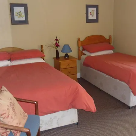 招待所 Foleysbarinch 因奇