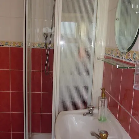 招待所 Foleysbarinch